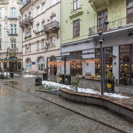 Апартаменти по вул.Люльки 8 - Apartments on Lulki Street 8 Лвив Екстериор снимка