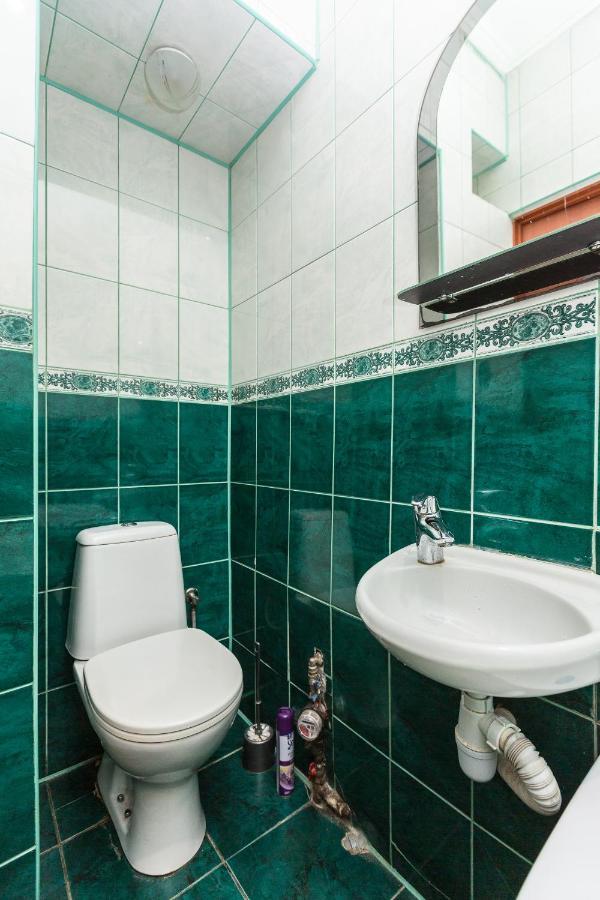 Апартаменти по вул.Люльки 8 - Apartments on Lulki Street 8 Лвив Екстериор снимка