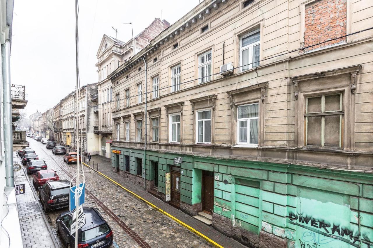 Апартаменти по вул.Люльки 8 - Apartments on Lulki Street 8 Лвив Екстериор снимка